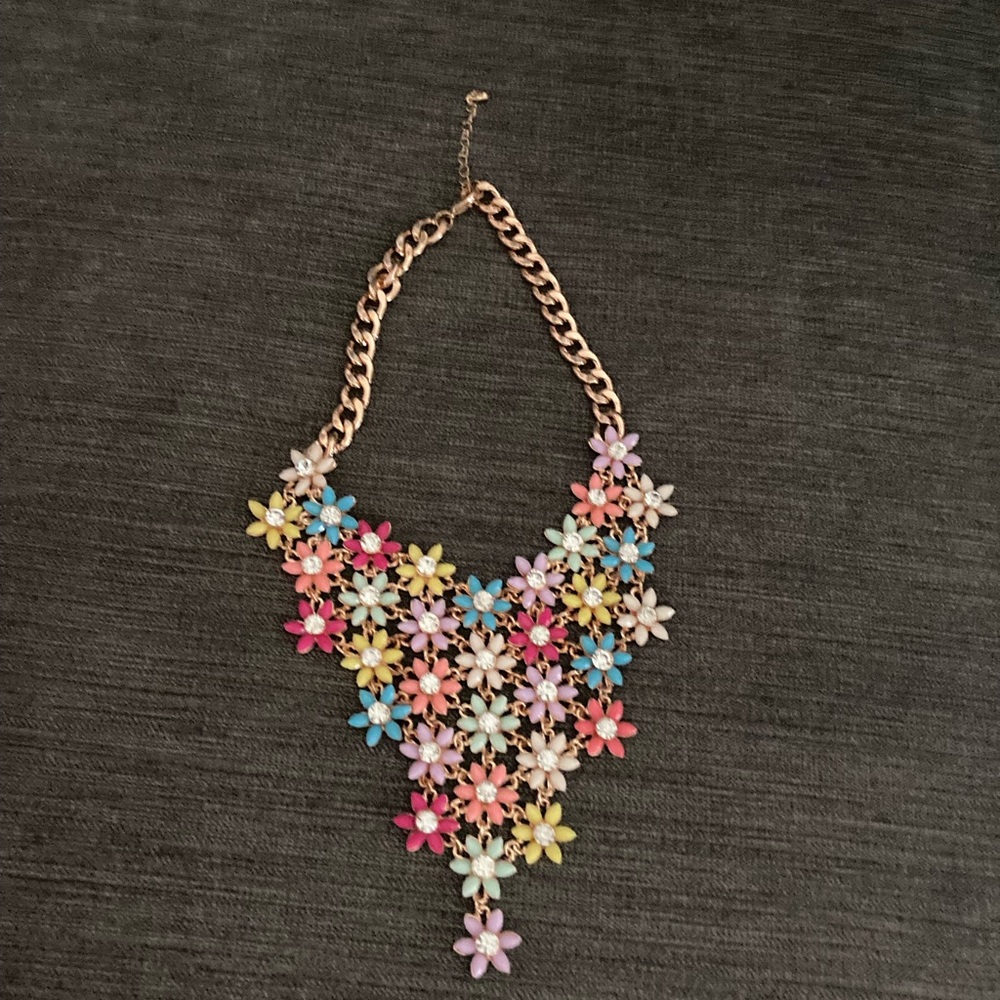 Flower bib